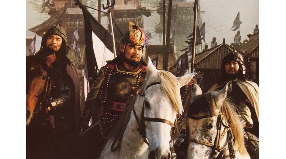 诸侯|汜水关前,张飞不出战吕布,十八路诸侯还能派谁出战吕布