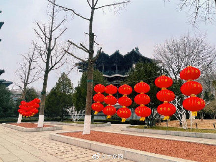 天下第一泉|年味十足！ 济南天下第一泉风景区挂起2万多盏大红灯笼