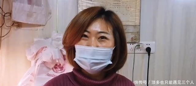 流水|青岛美女菜市场卖小吃,128块钱一斤,每天流水一万多,谁来都教