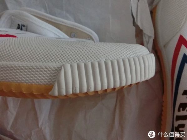 鞋舌|飞跃（Feiyue）经典?帆布鞋开箱分享。【开箱Vol.001】