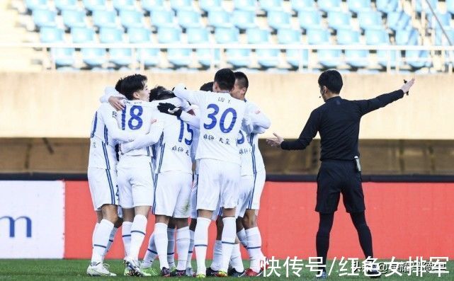 雄狮|1-2！大连人两连胜被终结！沧州雄狮获保级组首胜，国脚闪击+双响