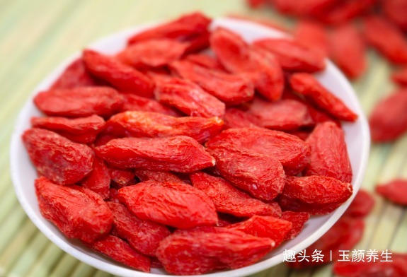 枸杞|常吃枸杞身体好,但枸杞有2大禁忌,你需要清楚,大家来了解下吧
