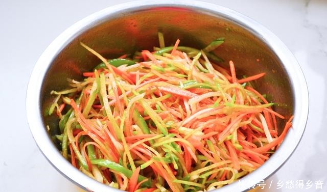 早餐|冬季,这懒人早餐,不发酵不油煎,比包子饺子还简单,一锅不够吃