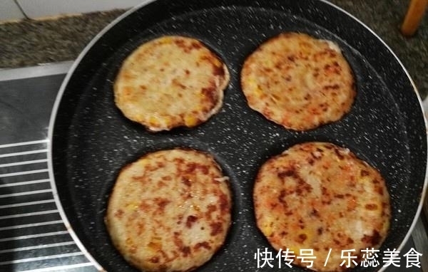 料理机|这早餐饼好吃还不长肉,我家几乎每天吃,5分钟出锅,全家抢着吃