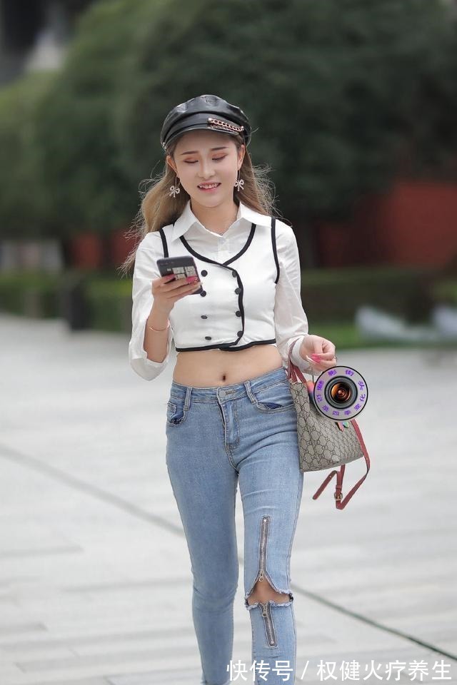 面料 打底裤的打扮显嫩又休闲,拥有了气质与优雅,怎么搭配也不出错!