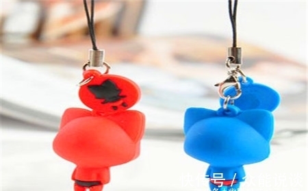 |幽默笑话:今天下班刚回到家,女友就神神秘秘的跟我说了一件事