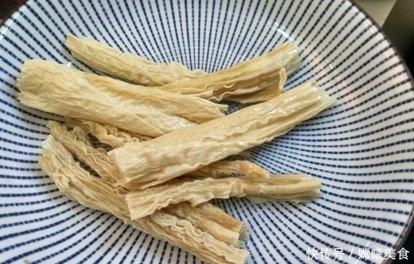 腐竹|天然“黄体酮”终被发现,女士常吃,养颜抗衰,45岁还是少女脸