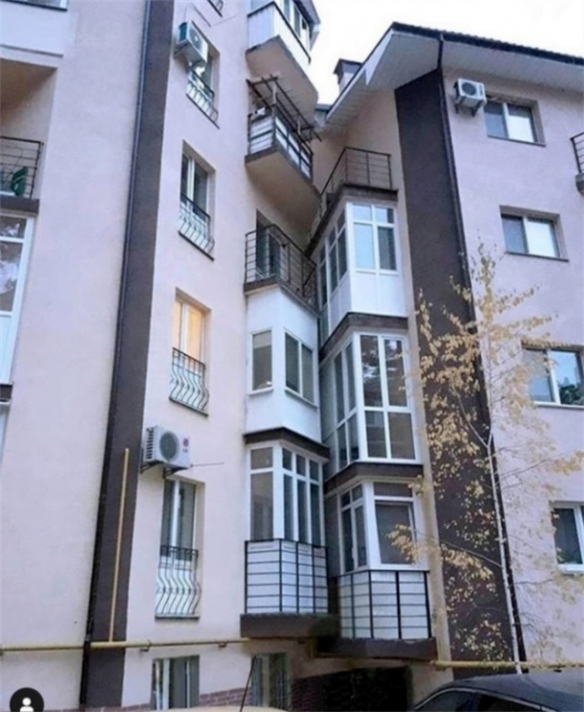 游泳池$盘点那些反人类的奇葩设计,每一个都是人类智慧的结晶