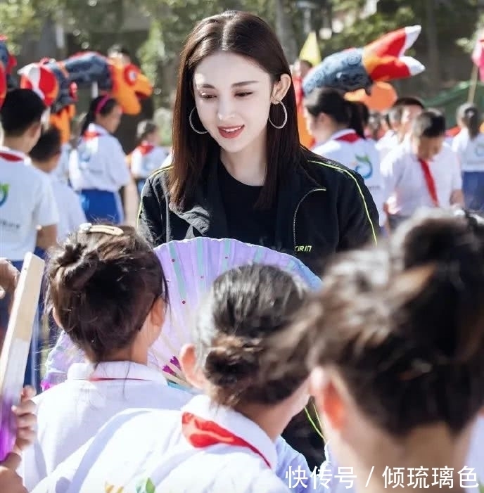 娜扎脸上这“三个”优势,女人只要中一点,稍微打扮一下都好看