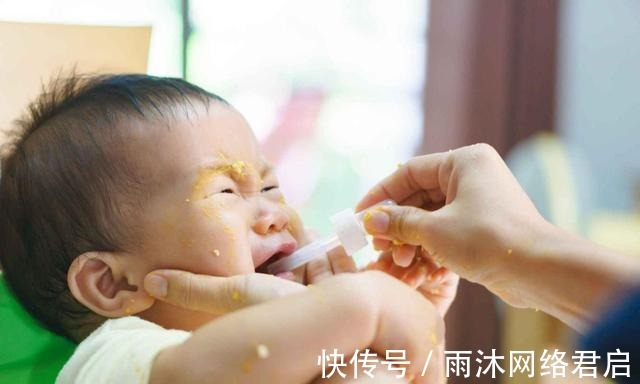 营养物质|小儿缺钙不能喝豆浆?提醒宝妈:若想孩子长个,3种食物要少喂娃