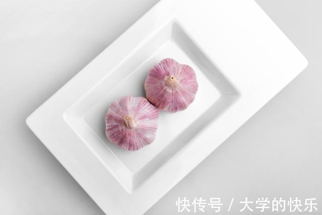 结节|甲状腺结节患者可以吃蒜吗？提醒：3种食物建议要少吃