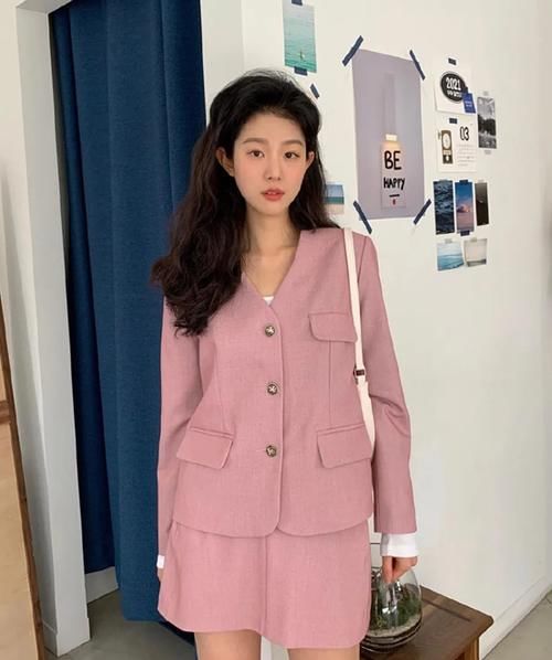 韩国姐姐这么会穿，原来运用了色彩tips，认真学起来你也能美出彩