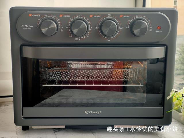 教你一款追剧小零食，香辣孜然烤玉米粒，做法简单，味道超赞