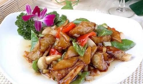 地三鲜 琥珀牛肉 香滑蒸鸡翅 蒜香排骨的做法 快资讯