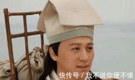 对联|穷书生高中状元, 亲戚们来祝贺, 他写下副对联, 亲戚们都羞愧落跑!