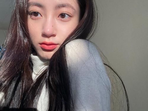 韩国女人普遍是大白皮？只因保持3个好习惯，肌肤会焕白通透