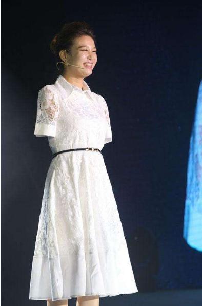 《非誠(chéng)勿擾》無(wú)臂女孩與小伙牽手成功后,下臺(tái)被甩的她現(xiàn)在如何