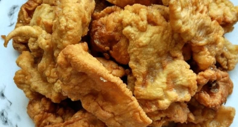 在家做炸酥肉，大厨教你这一招，酥肉金黄酥脆，放再久不回潮