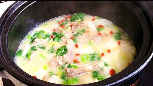 入冬|入冬，大厨推荐5道炖菜，营养美味，热乎乎，好吃到家人连汁都不剩