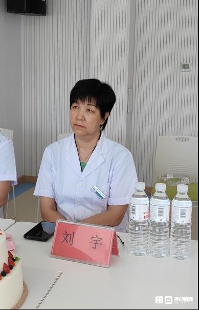 实验室|崂山区社区卫生服务中心开展“从心出发 不负韶华”中国医师节庆祝活动