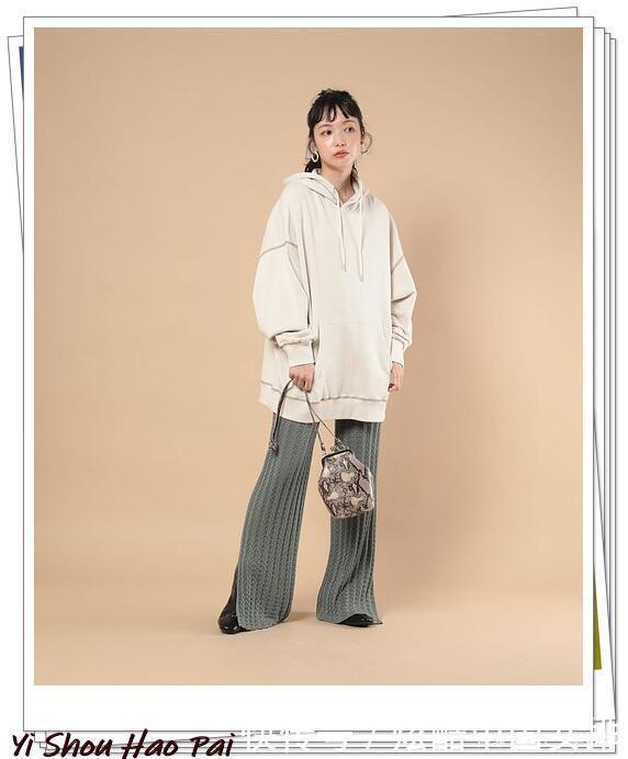 卫衣的15种秋季简单穿搭分享!把休闲的单品穿出轻熟优雅的感觉