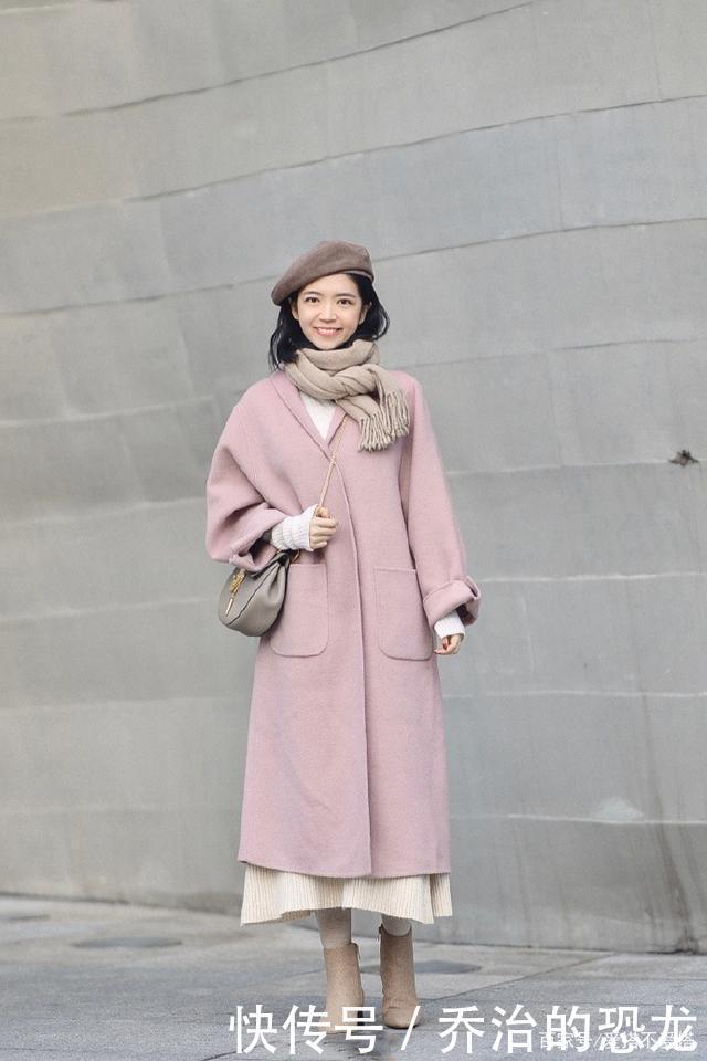 半身裙|三木带火了一种穿法,叫大衣+半身裙,高级时尚显气质,贼好看
