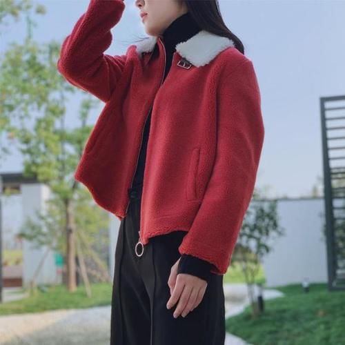 紧身裤|女人少穿卫衣牛仔裤，看下面女人这样穿，太美了吧！