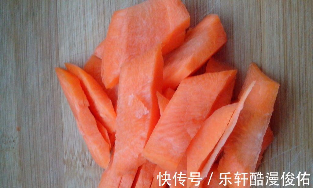 秋季,吃鸡肉鸭肉不如它,8分钟出锅,老少皆宜,营养又解馋