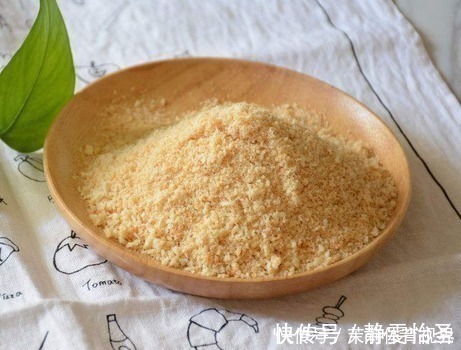 糯米粉|做南瓜饼时,只加糯米粉和糖就错了,如果少了它,不软糯还发硬