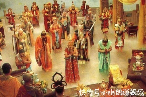 孙悟空@玉帝仅有过一次真正出手,孙悟空毫无办法,吓得如来都不敢发话