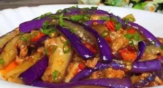 好吃还不油腻的几道家常美食，汤鲜菜香，看着就很有食欲