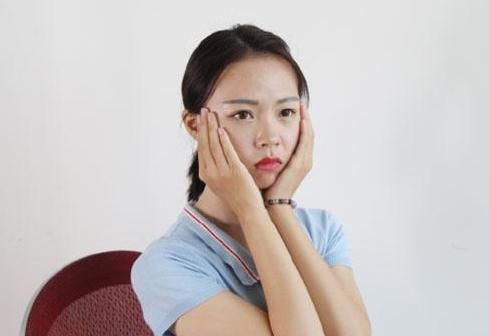 月经|女性来例假时，身体若没有此些异常表现，恭喜你，你的子宫很健康