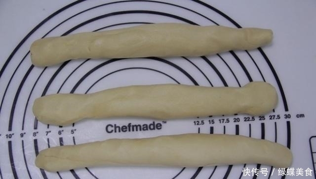 红豆和“它”一起煮,皱纹消失啦,子宫干净了,头发慢慢变乌黑