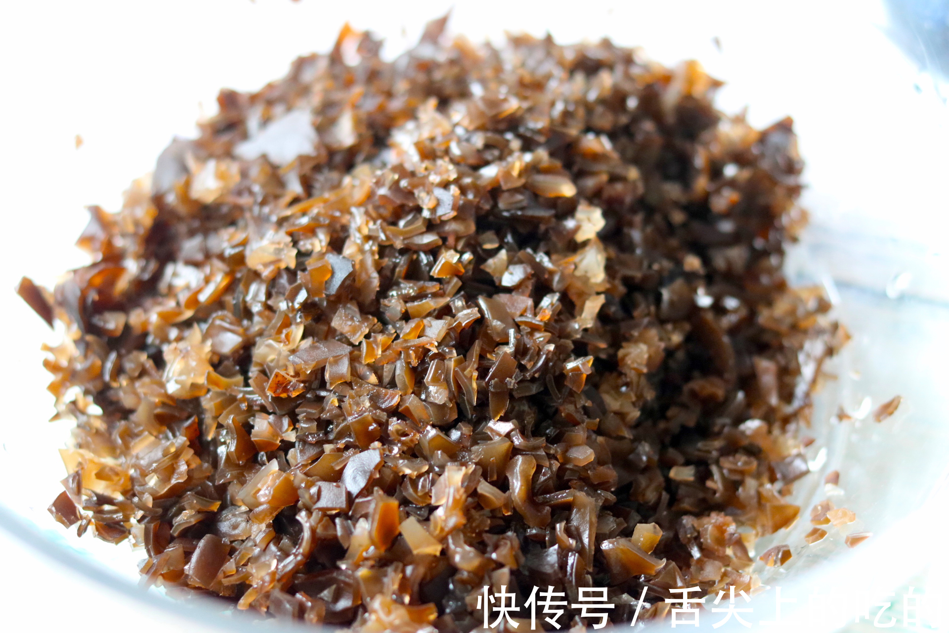 饺子|立秋将至,包饺子别用韭菜了,用此菜,滑嫩鲜美,比韭菜馅好吃