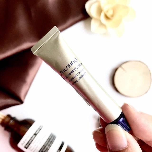 眼霜并非贵的才好，这些平价好用，淡化细纹抗衰老堪称黑眼圈克星