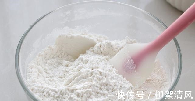 红薯还能做甜点,无需打发黄油搅拌就行,简单零失败一次就能成功!