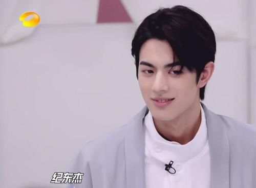 大张伟|《天天向上》主持人只剩3个，还有6个小兄弟等着被选择