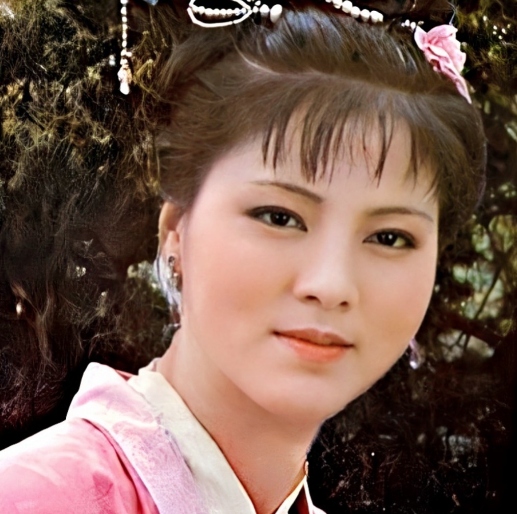 赎身$?《红楼梦》里,是什么原因让袭人拒绝赎身?