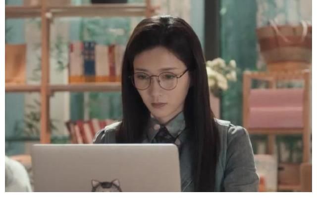 三十而已|“黄希”没下线，江疏影《欢乐颂3》受关注，路透让人拉满期待值