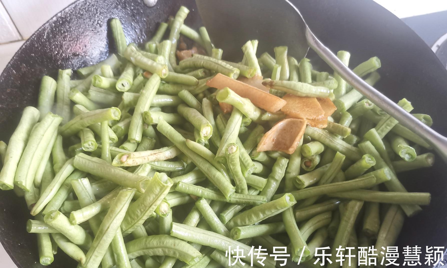 五花肉|秋后碰到这菜从不放过，一次准买好几斤，简单一炖超好吃还助消化