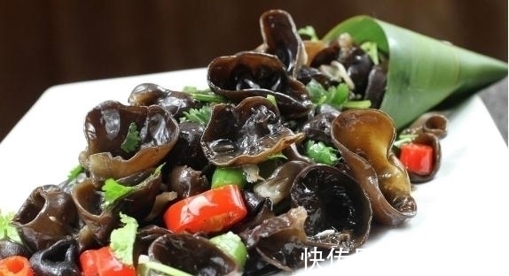 弹性|血管老化容易堵？多吃这“3种”食物，降血脂，恢复血管弹性！