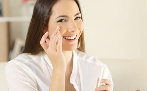 好皮肤靠保养？女孩子日常要怎么做才能养出好皮肤