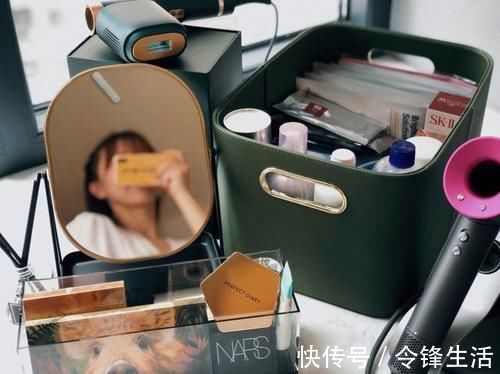 收纳|女生的化妆品那么多,是怎么做到随收随用的?
