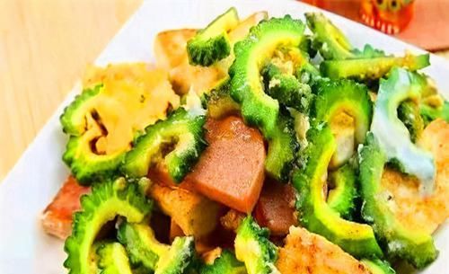 冬天要学会养生，3种食物要多吃，减肥瘦身，皮肤越来越细腻！