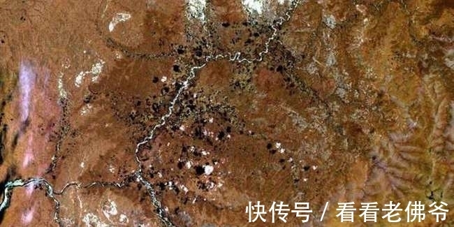 高压 10000亿克拉钻石坑在俄罗斯被发现,钻石价格会暴跌吗?