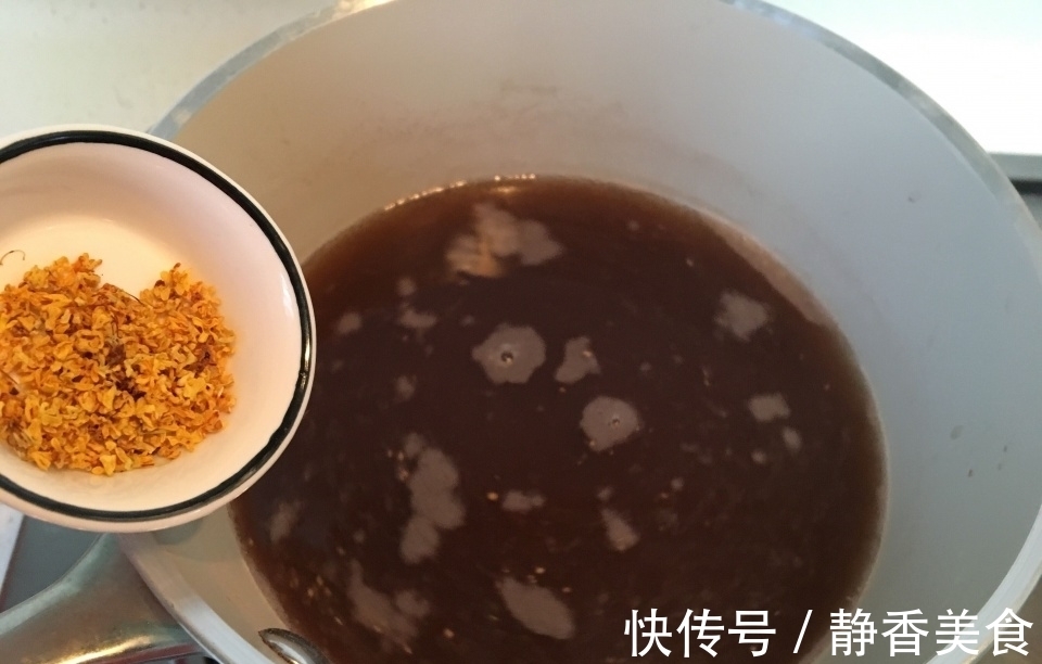 女人|秋天，女人常喝这碗汤最养人，三块钱一碗，下火润燥又养颜
