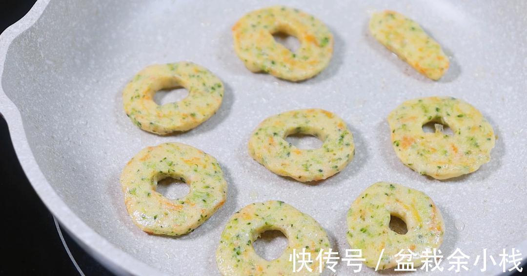 宝妈|比牛奶还补钙,比薯条还好吃,出锅就光盘,专治光吃不长个的宝宝