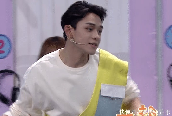 古力娜扎 《快本》下期又要火!6位高颜值艺人同台,看见黄旭熙不淡定了