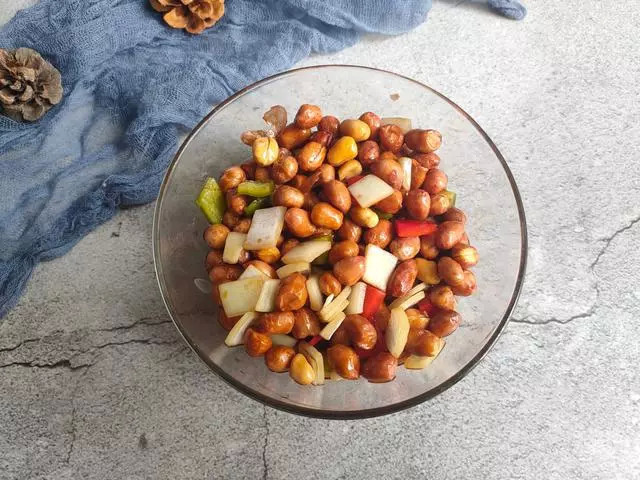 教你九道家常风味硬菜，好看好吃下酒下饭，招待客人有面子！