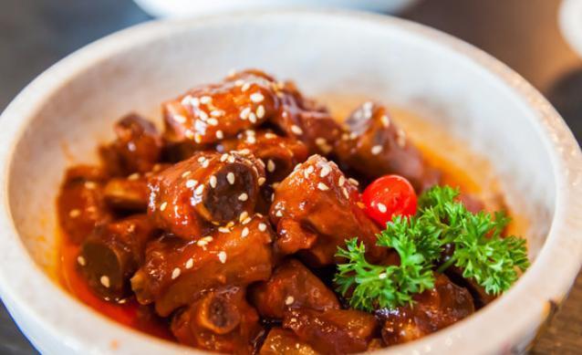 学会这几道红美食硬菜,解馋不用下馆子,每一道都让人垂涎欲滴!